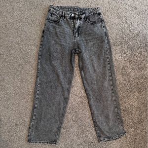 Black acid wash jeans